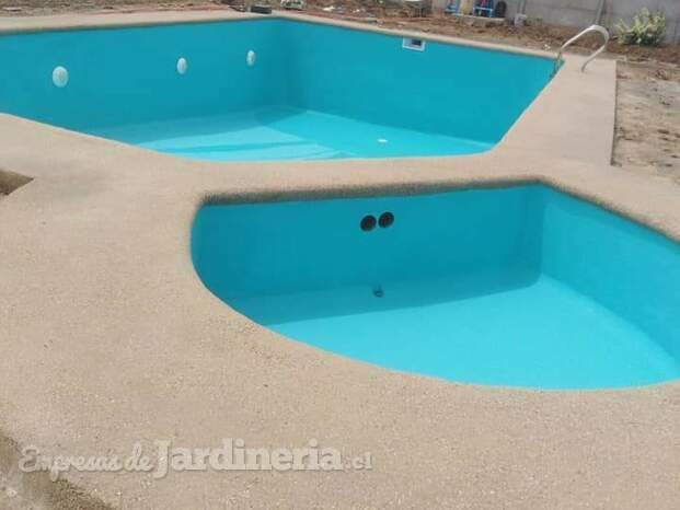 Diseño e Instalación de Piscinas de Hormigón